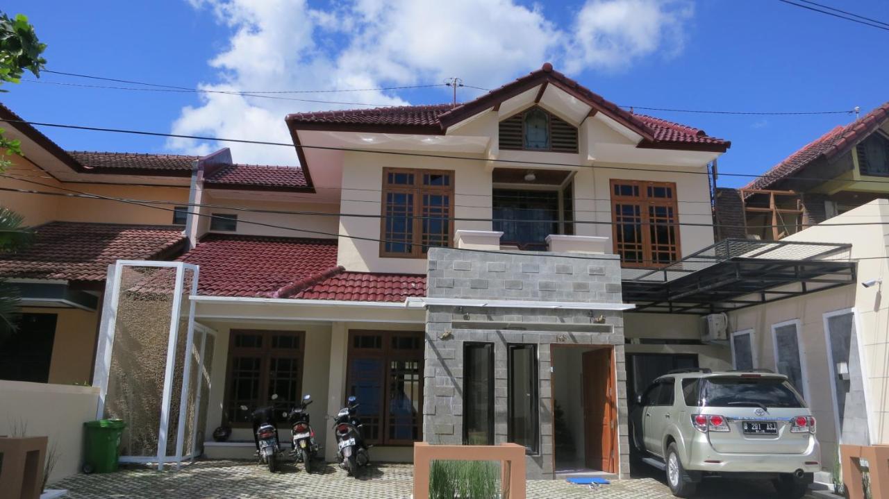Hotel Omah Sastro 2 Jogyakarta Zewnętrze zdjęcie